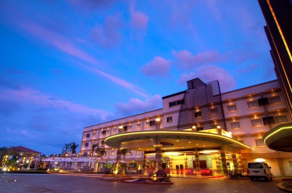 Hotel Centro Puerto Princesa Eksteriør billede